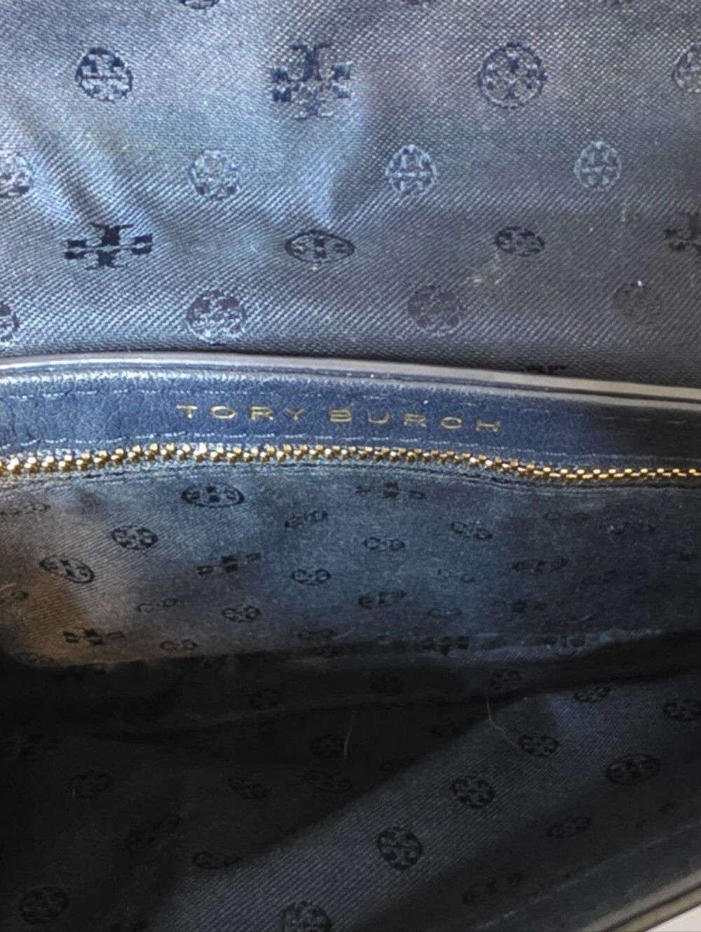 Tory Burch Navy Leather Flap Chain Shoulder Bag - Picture 6 of 8